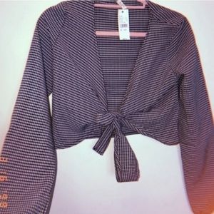 Black and white plaid/checkered front tie top/RARE
